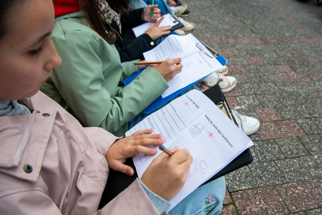 Prise de notes par les élèves