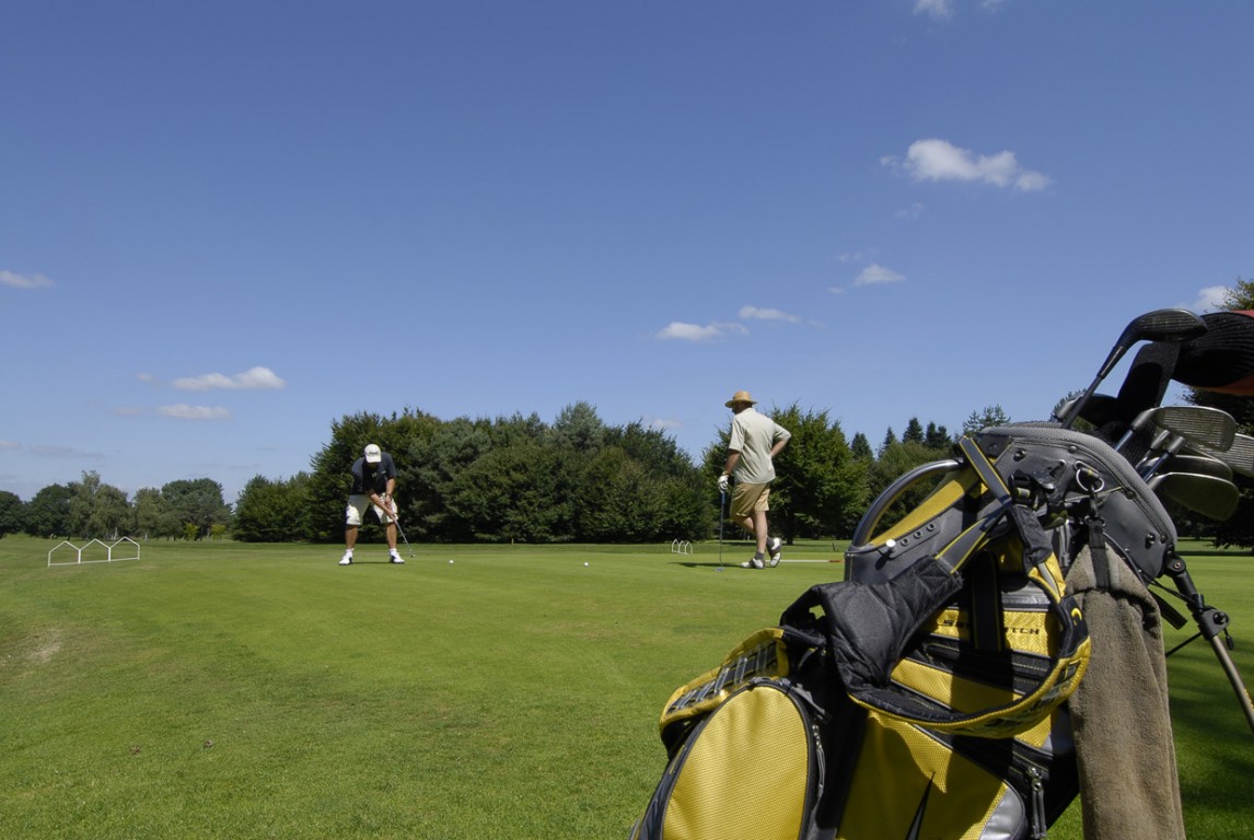 Canicule : le golf municipal adapte ses horaires | Ville de Limoges