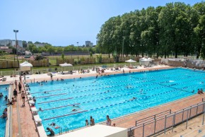 Le grand bassin d'été de la piscine de Beaublanc