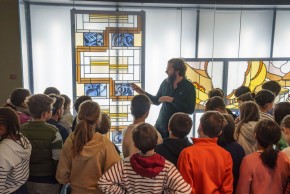 Les enfants de classes de CM1/CM2 découvrent le mouvement Art déco au musée des Beaux-Arts