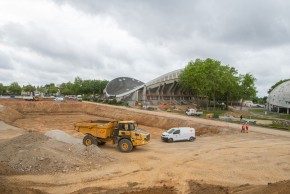 Les travaux de terrassement pour la construction des deux salles annexes