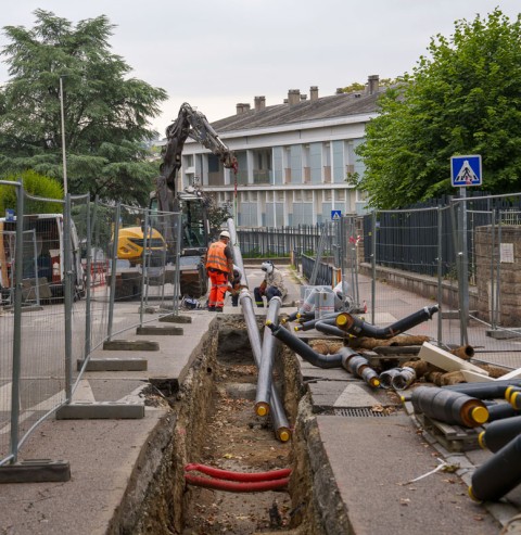 27Vivre à LIMOGES Octobre 2026 - N° 218 Des travaux pour l’avenir Les travaux du réseau de chaleur urbain améliorent le confort thermique avec une distribution plus efficace, réduisent les pertes d’énergie, et baissent la facture de chauffage des bâtiments raccordés. Cela permet un chauffage plus fiable, plus écologique, et des économies sur le long terme.