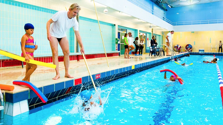 Les Piscines Municipales Ville De Limoges