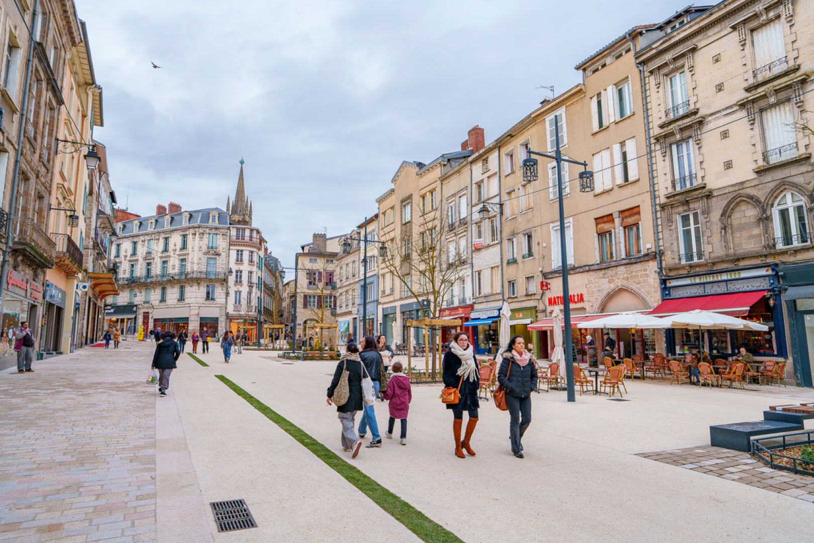 Place Des Bancs Limoges